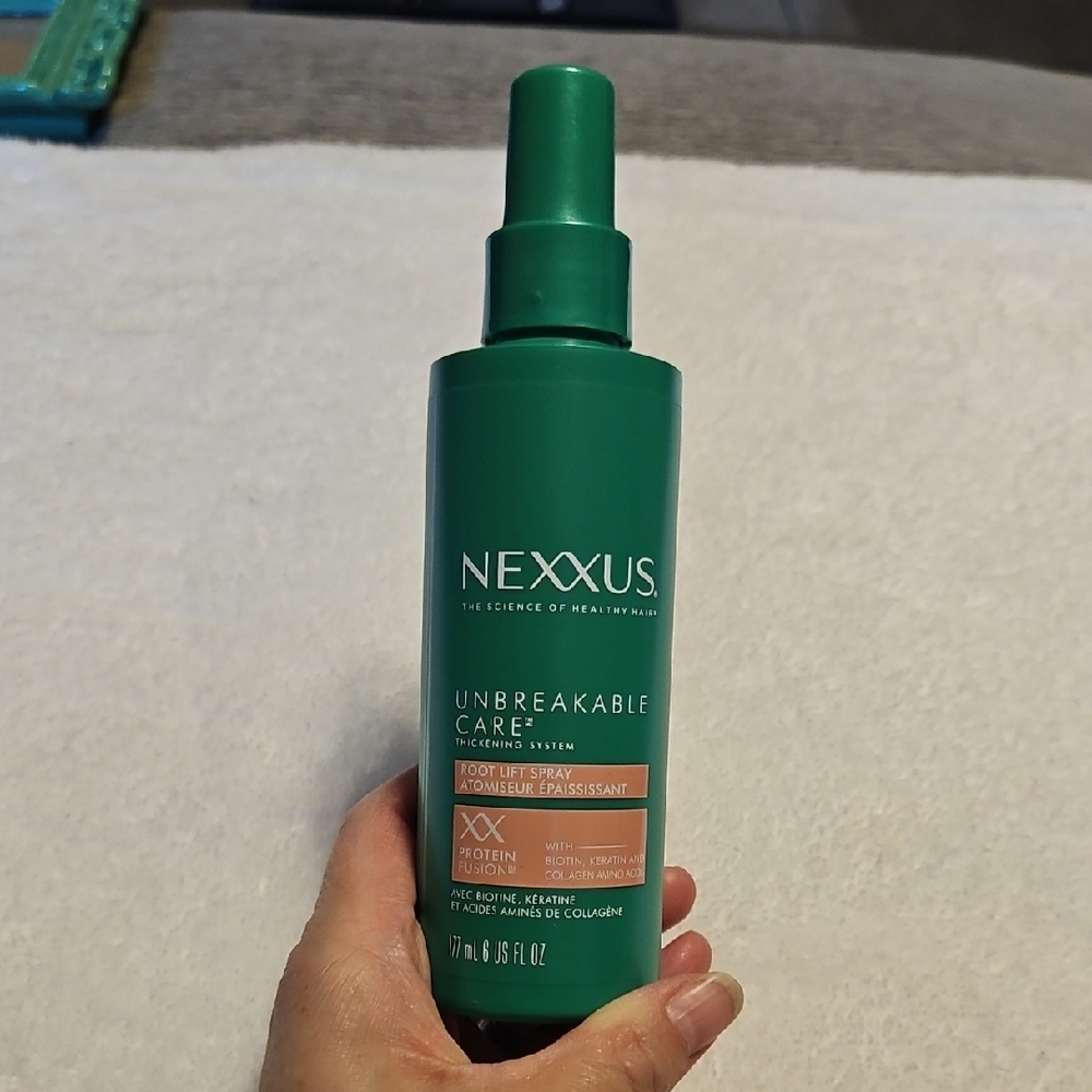 Nexxus Unbreakable Care Root Lift Spray - Teal